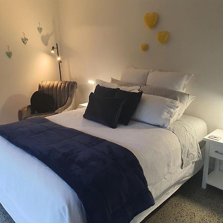 Kiwiblue Hotel Керикери Екстериор снимка